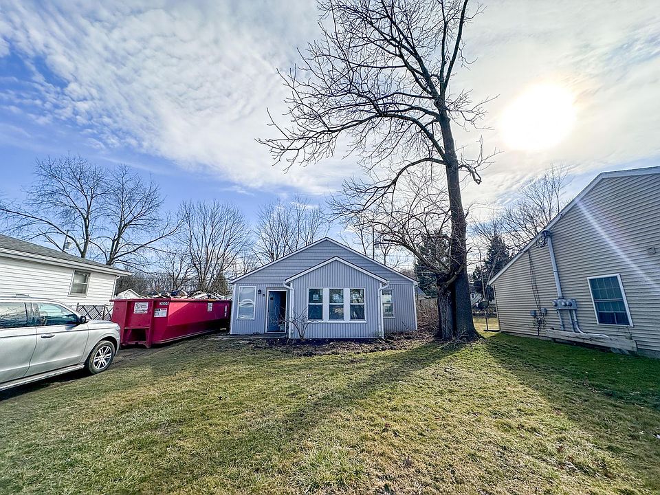1st image of 41453 Northwood St