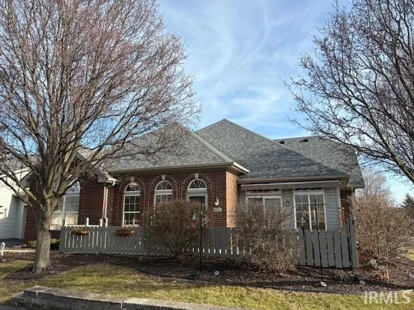 4221 Fieldbrook Pass, Fort Wayne, IN 46815