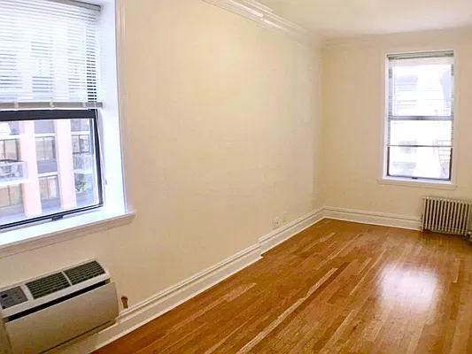 Rented by United Realty Group Unlimited | media 2