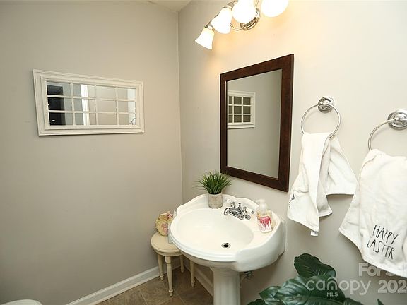 4th image of 3509 Colony Crossing Dr