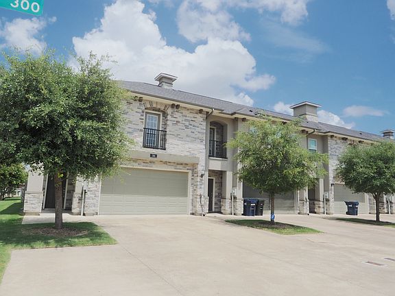 2nd image of 316 Sageway Ct