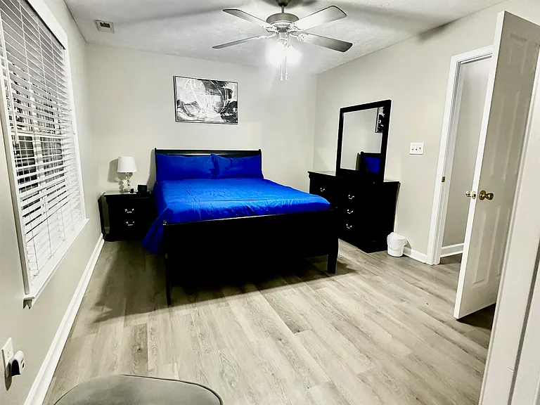 1710 Renwick Dr #204 — Photo 12