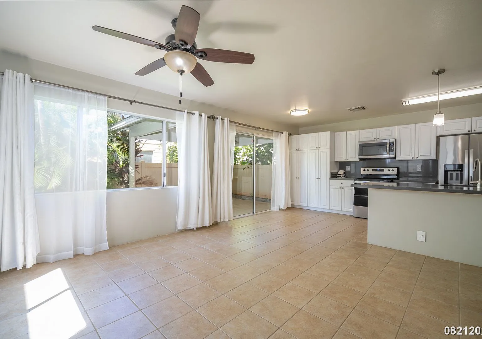 3BR/2.5BA Ewa Beach Home | 22 Solar Panels, Central AC, EV Charging & Water Softener — Photo 4