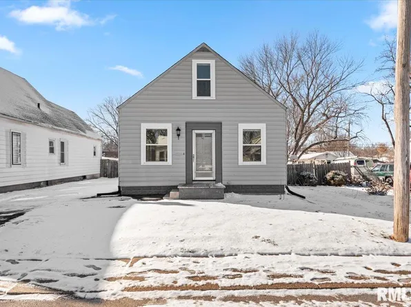 1715 N 8th St, Springfield, IL 62702