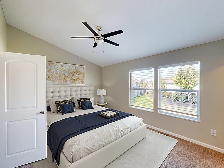 2400 Hemlock Dr — Photo 8