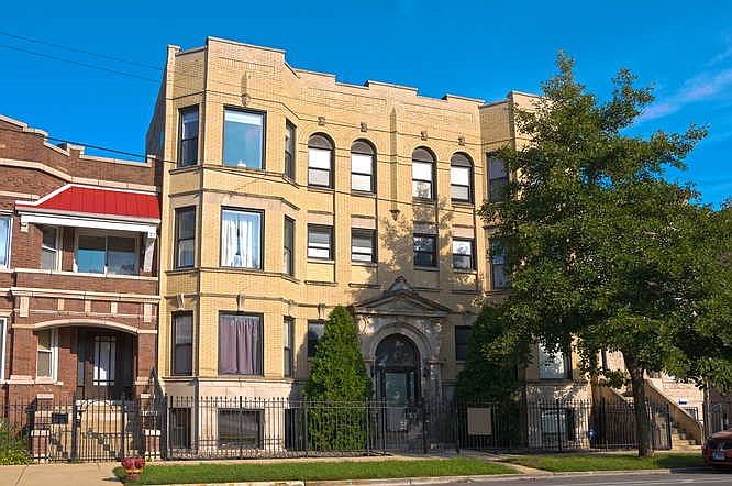 1st image of 1523 N California Ave #2N