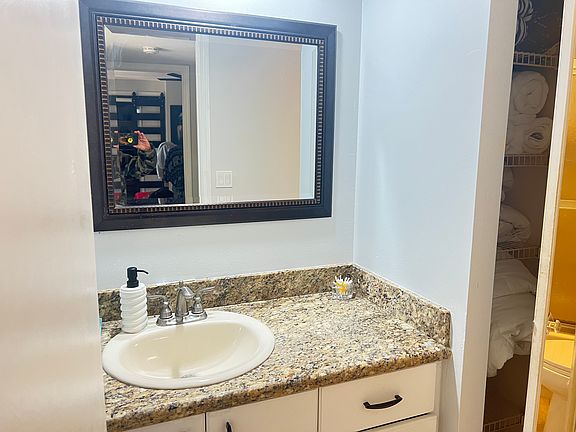 2nd image of 743 NW 99th Cir #743