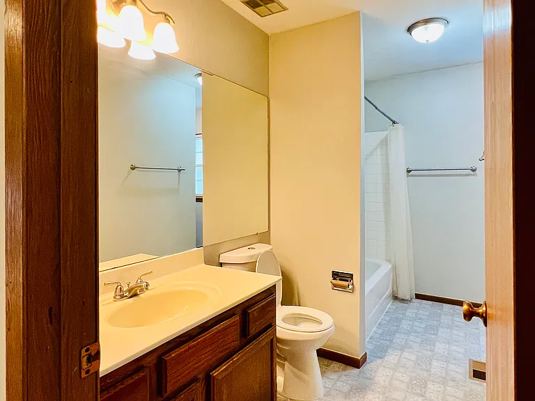 314 Jasmine Ct — Photo 15