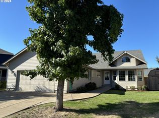 4650 Holden Ct, Springfield, OR 97478