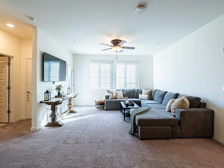 2750 S Voyager Dr #101 — Photo 7