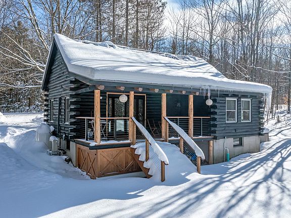 3rd image of 4200 Elmore Mountain Road