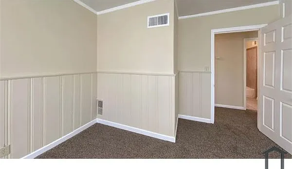 3240 N Waynoka Cir — Photo 5