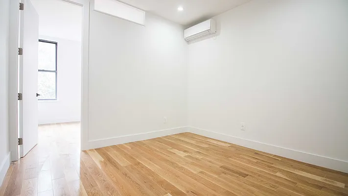 Rented by Owner | media 8