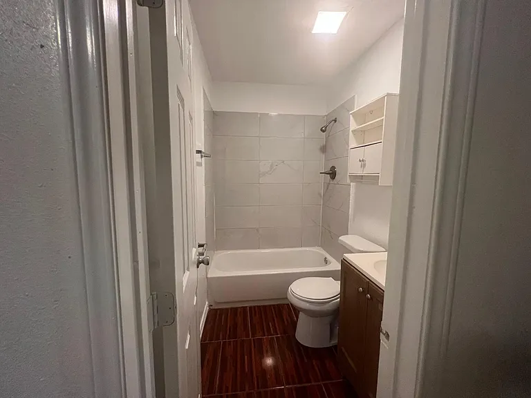 6004 Pinto Cir — Photo 10
