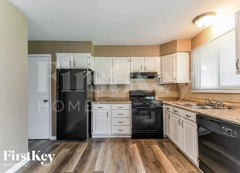 3574 Norberg Dr — Photo 5