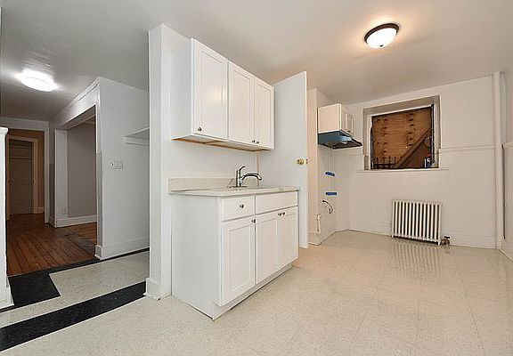 5th image of 184 Franklin St #C3