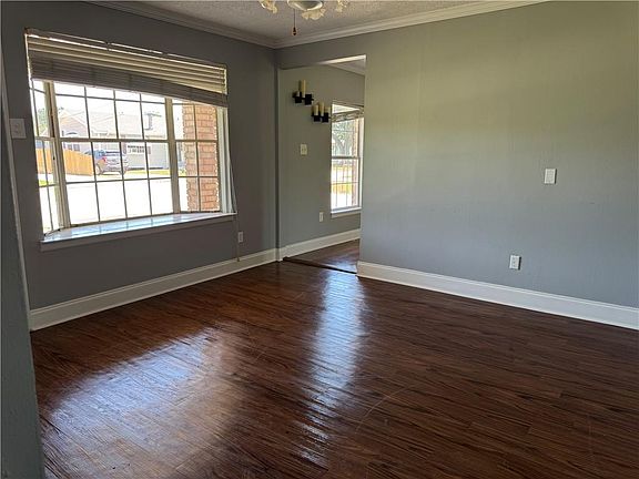 4th image of 203 Havana St