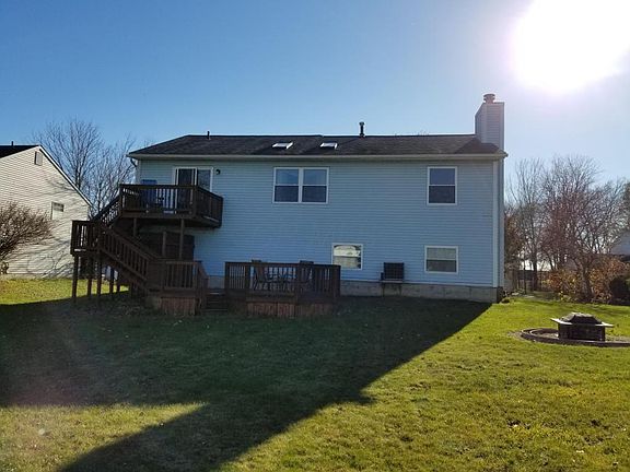 2nd image of 459 Hillview St