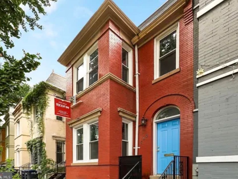 1st image of 768 Harvard St NW