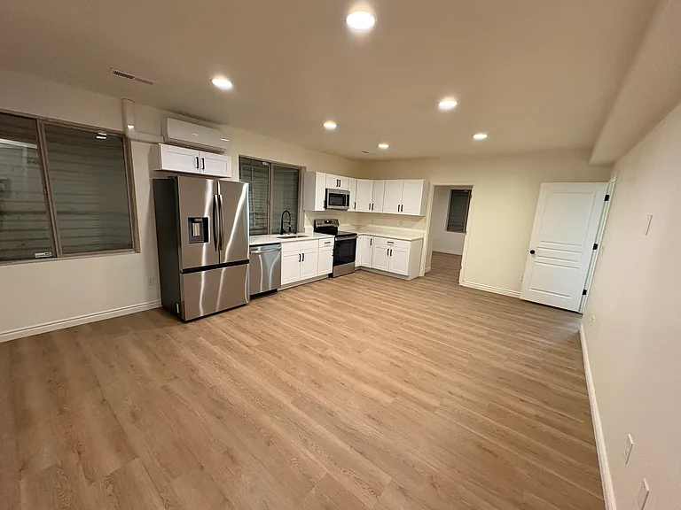 5695 W Shady Pine Ln #B — Photo 1