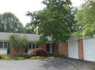 455 Hilltop Ln, Cincinnati, OH 45215