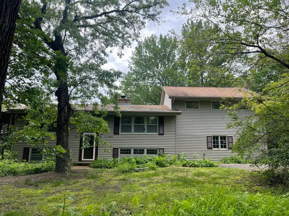 11140 Bloomington Ferry Rd, Bloomington, MN 55438