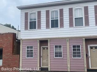 122 E Main St, Mascoutah, IL