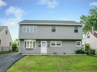 110 Hagaman St, Carteret, NJ