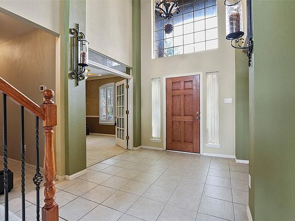 5th image of 1520 Warm Springs Dr