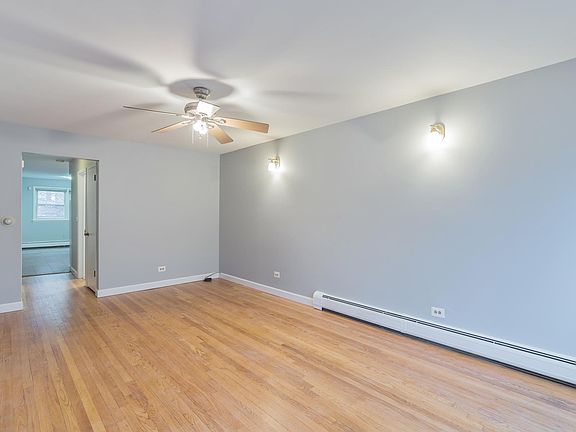 4th image of 2444 N Saint Louis Ave #1
