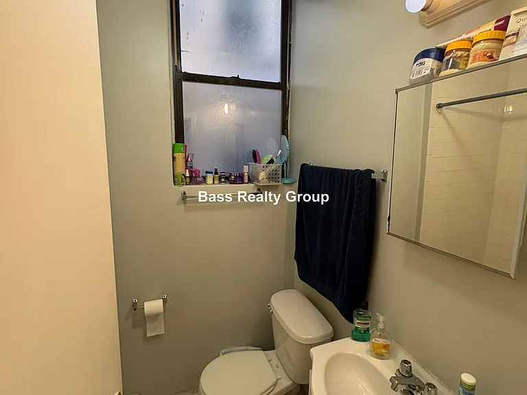 1737 W Estes Ave #G2 — Photo 5