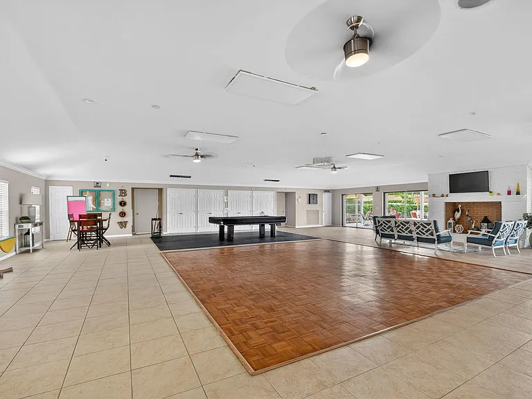 9810 Pineapple Tree Dr #103 — Photo 51