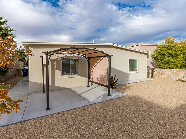 3723 Ascencion Cir — Photo 13