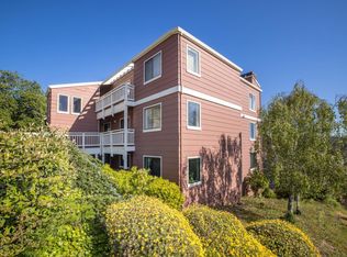 110 Oak Ct, Daly City, CA 94014