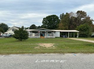 1126 Brake Loop Rd, Rocky Mount, NC 27801