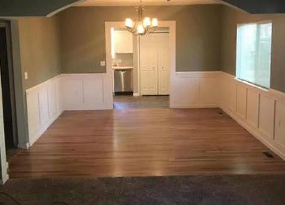 5th image of 1203 Lincoln Way