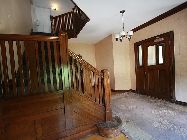 30 N Goodman St #6 — Photo 5