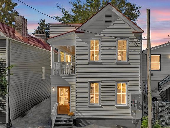 4th image of 9 Aiken St #A & B
