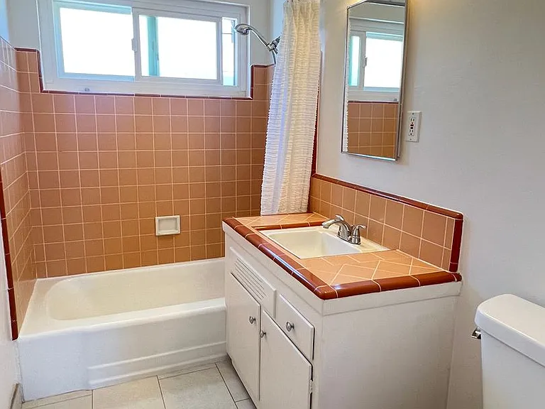 7832 W Manchester Ave — Photo 8