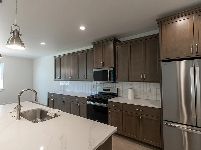 8933 W Tamworth Dr — Photo 18