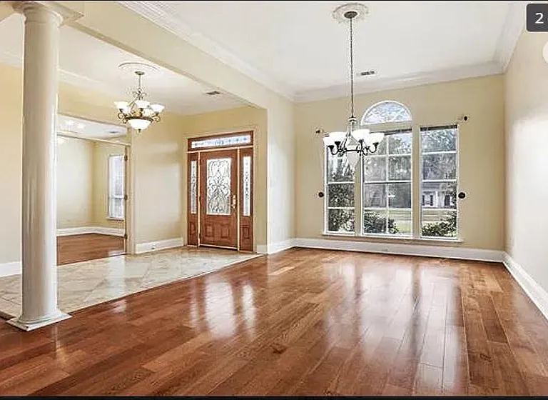 River Oaks Dr — Photo 2