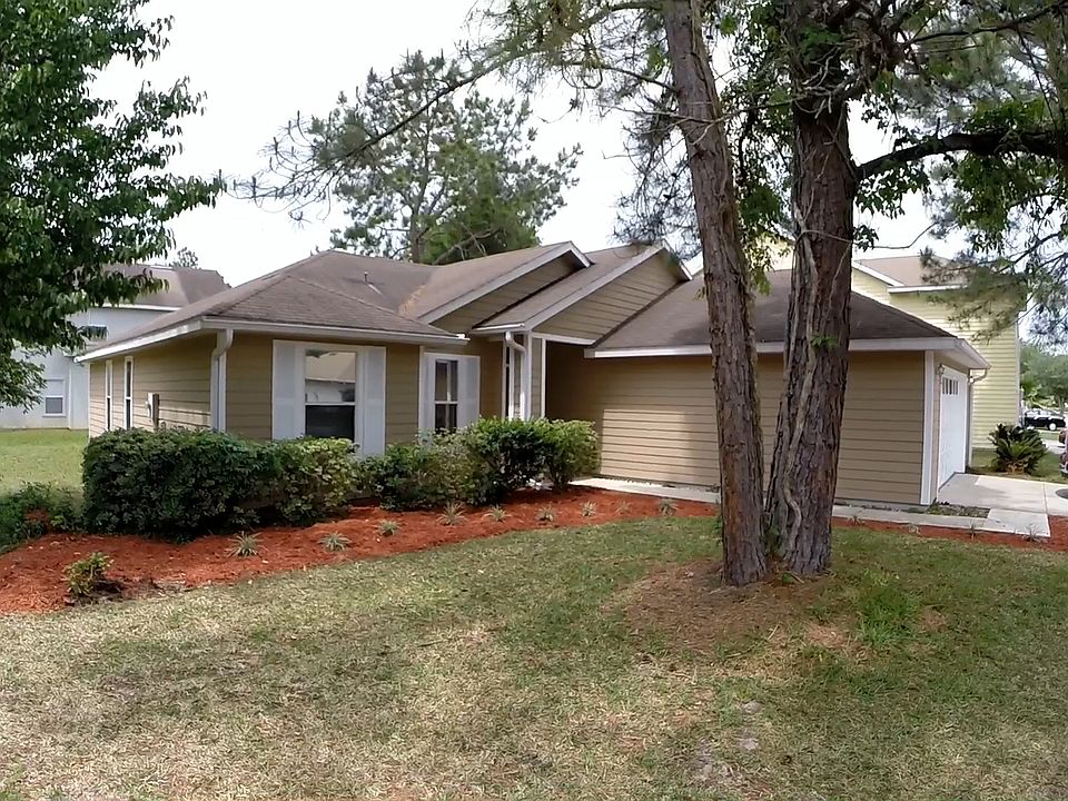 1st image of 4240 NW 36th Dr