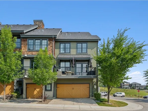 204 Ascot Cir SW #204, Calgary, AB T3H 0W9