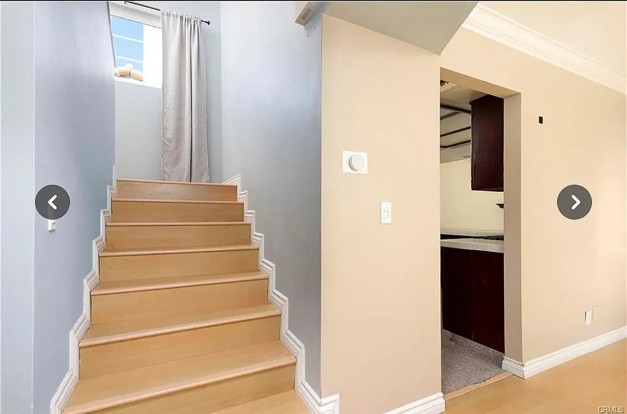 2 bed, 2.5 bath, 1516 sqft, $3,495 — Photo 2