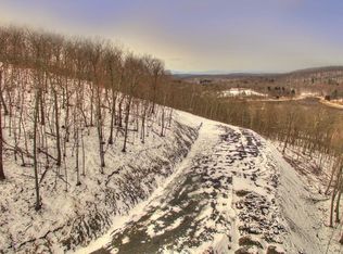 21 Pumpkin Hollow Rd, Hillsdale, NY 12529