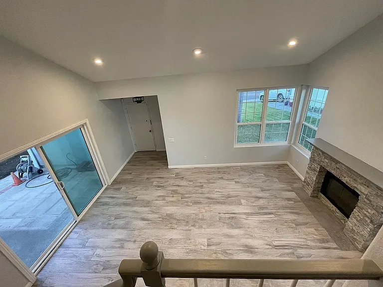 7210 Fargate Ter — Photo 5