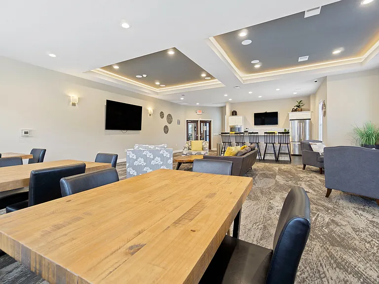 22 Slate Clubroom