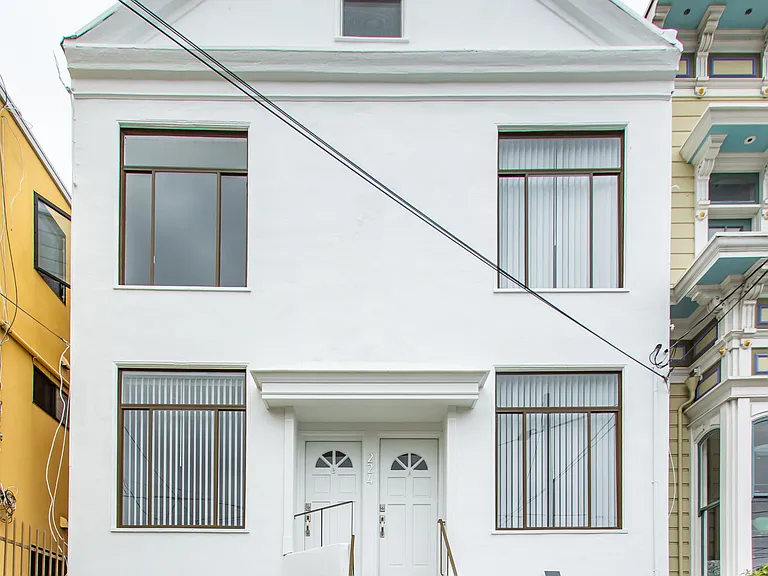 224 27th St #B — Photo 21