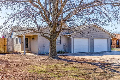 2334 Twisted Oak Dr #2334 Photo 1