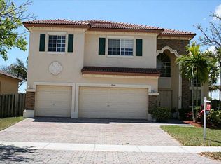 9446 SW 222nd Ln, Cutler Bay, FL 33190